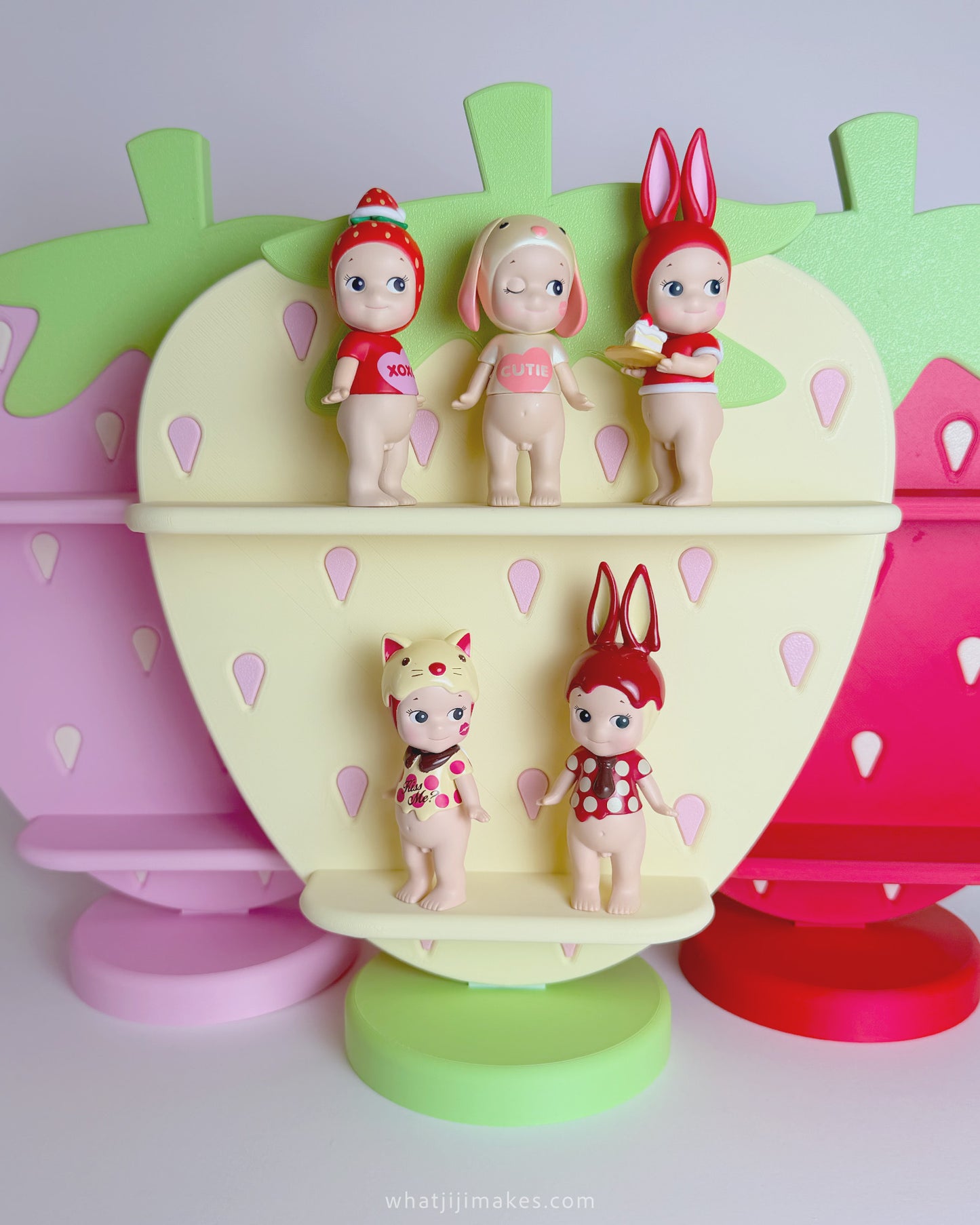 Strawberry Shelf (Special Color) 💚🩷💛❤️